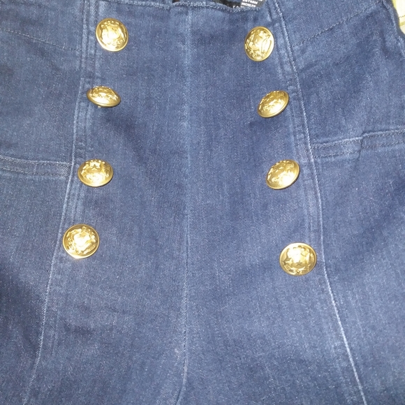 3 FOR $15 Forever 21 Jeans - Picture 3 of 9